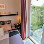 Artist - Center - Bathtub - Terrasse - Full Lejlighed