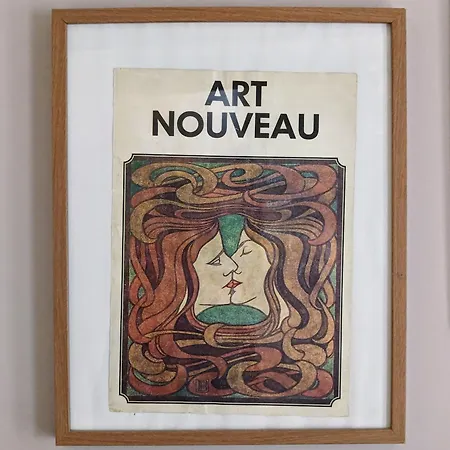 Artist - Center - Bathtub - Terrasse - Full